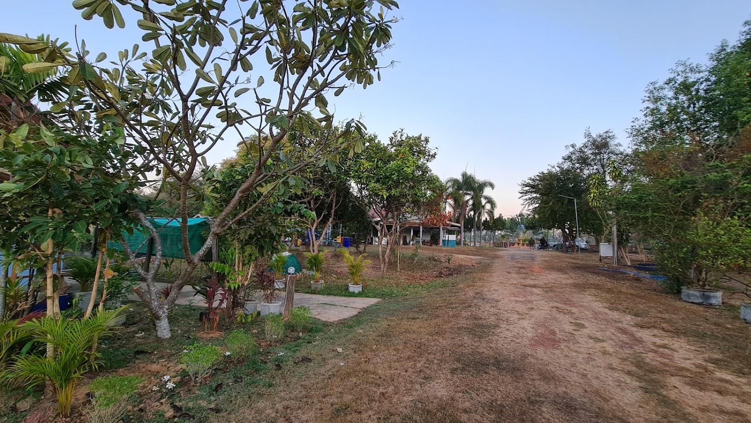Cover Image for ห้องแซง รีสอร์ท