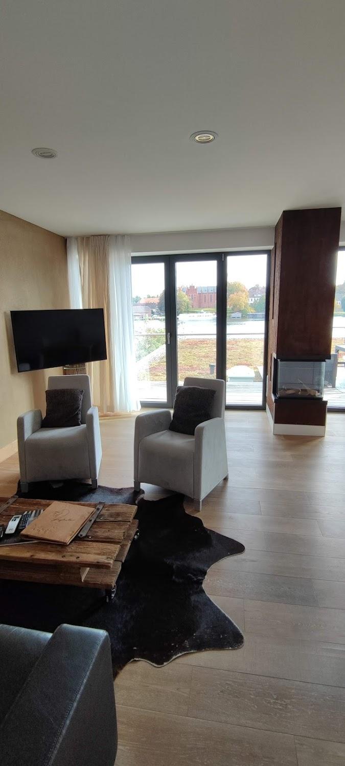 Cover Image for Ringelnatz-Inselhotel Malchow