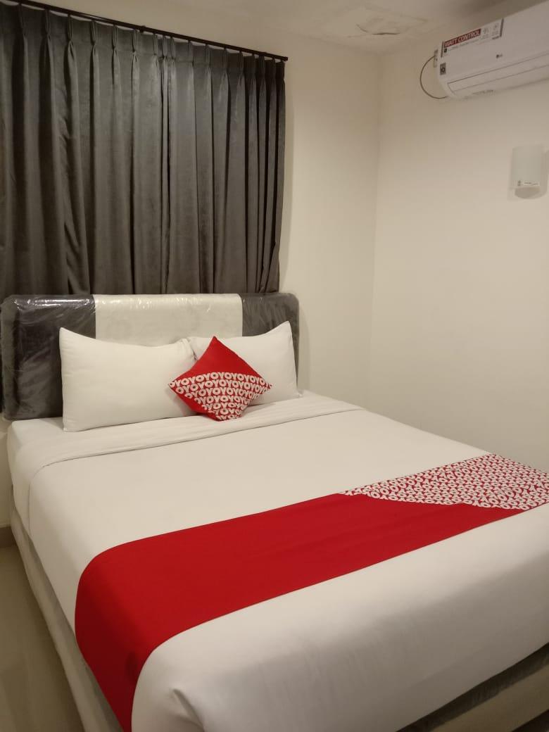 Cover Image for Uno Hotel Surabaya