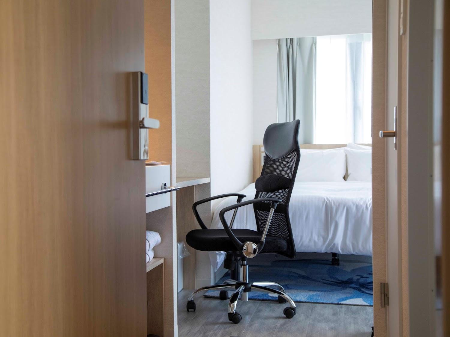 Cover Image for TABINO HOTEL lit MIYAKOJIMA