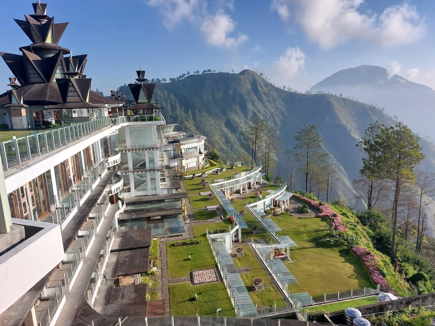 Cover Image for Lodge A - Taman Simalem Resort
