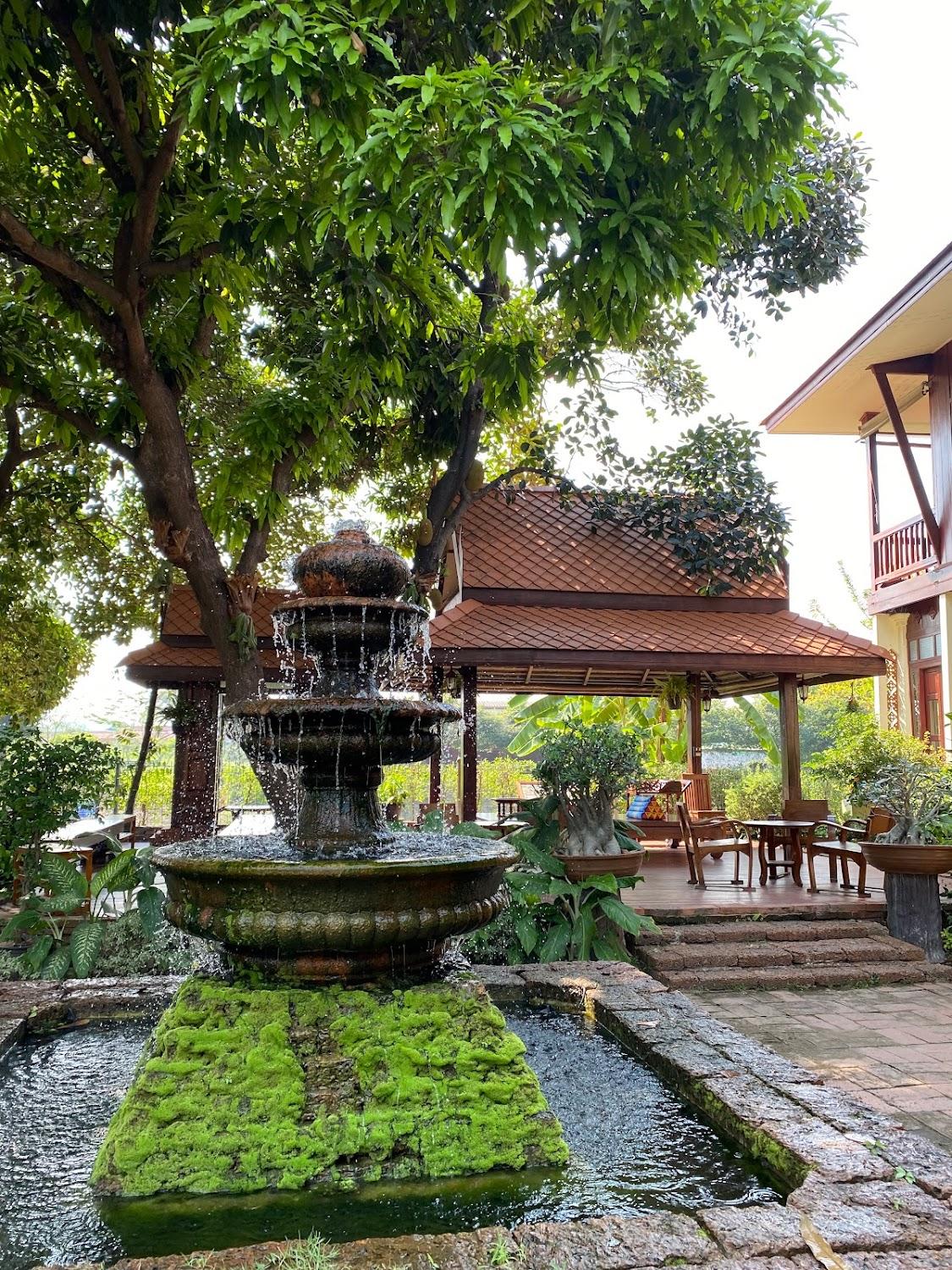 Cover Image for Baan Lhang Wangh