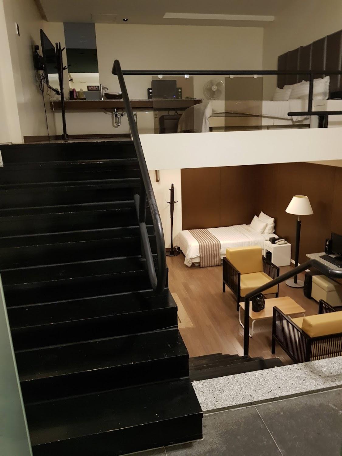 Cover Image for 째즈호텔
