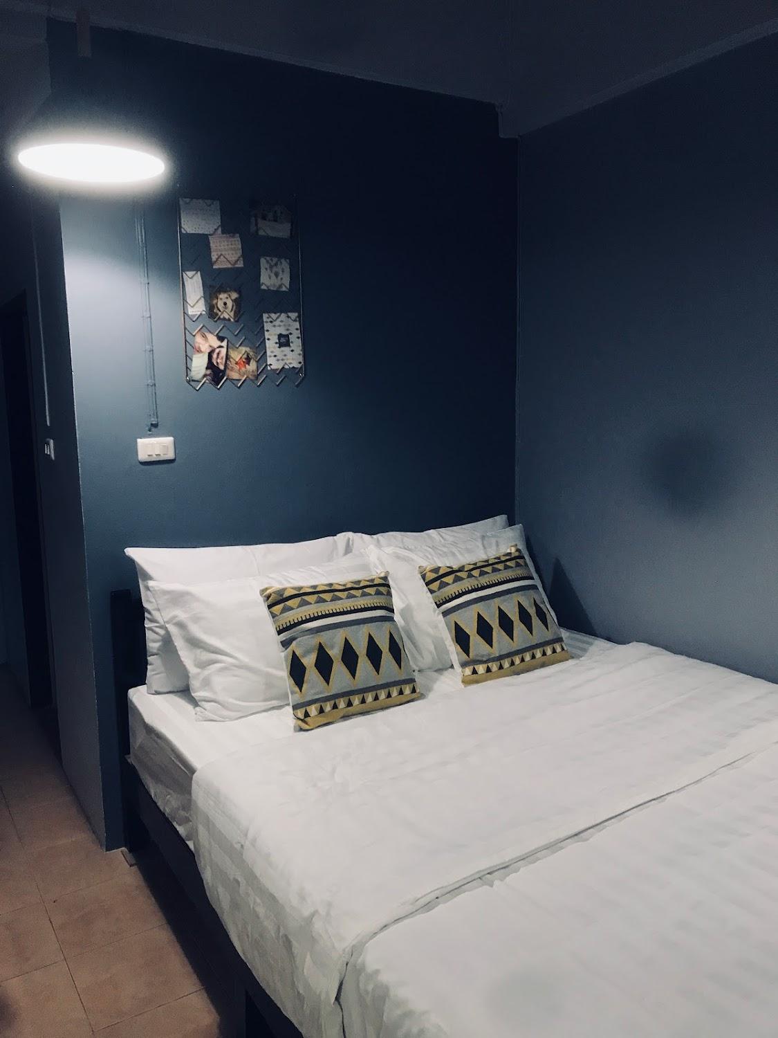 Cover Image for THE LUX RESIDENCE