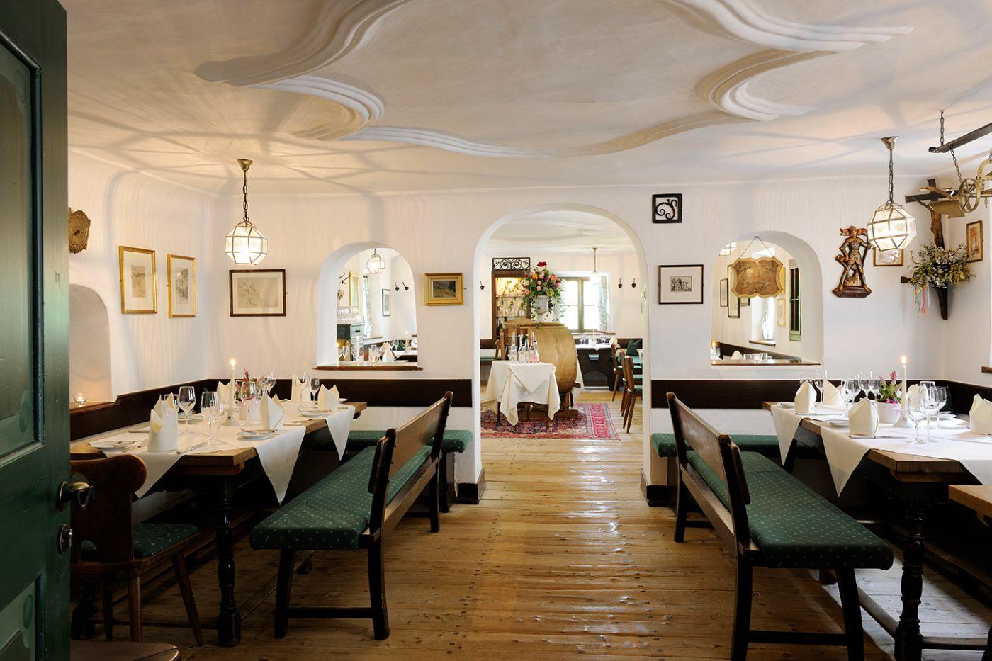 Cover Image for Hotel Gut Ising