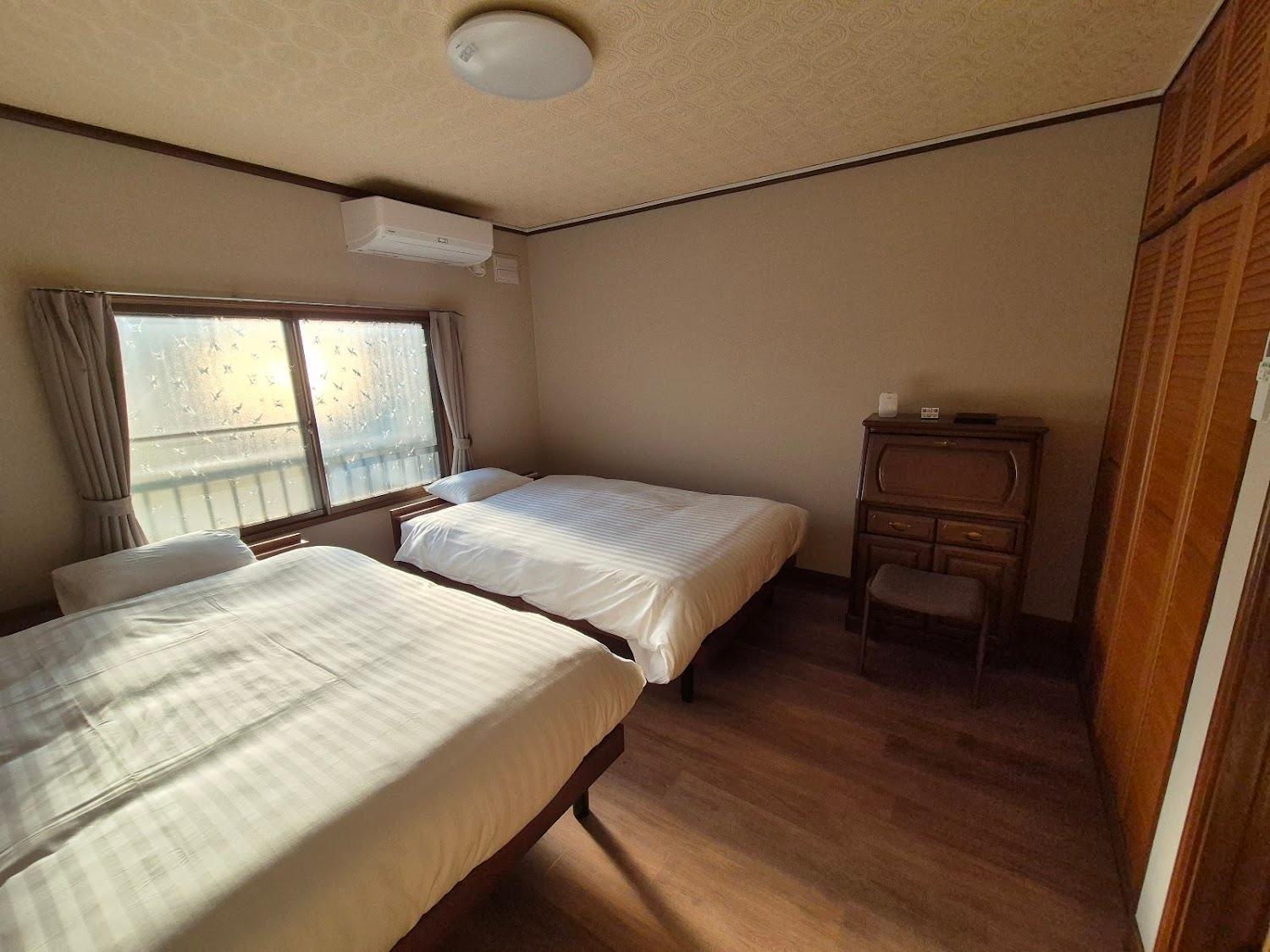 Cover Image for Harry's Ski House ASAHIKAWA