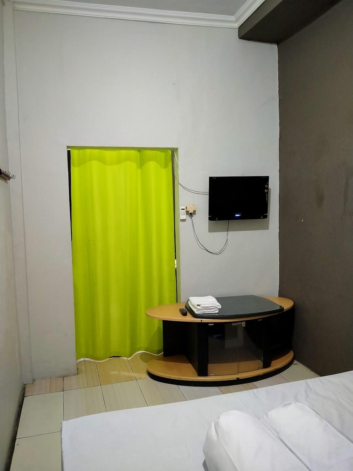 Cover Image for HOMESTAY - GUEST HOUSE "PONDOKAN MULIA"