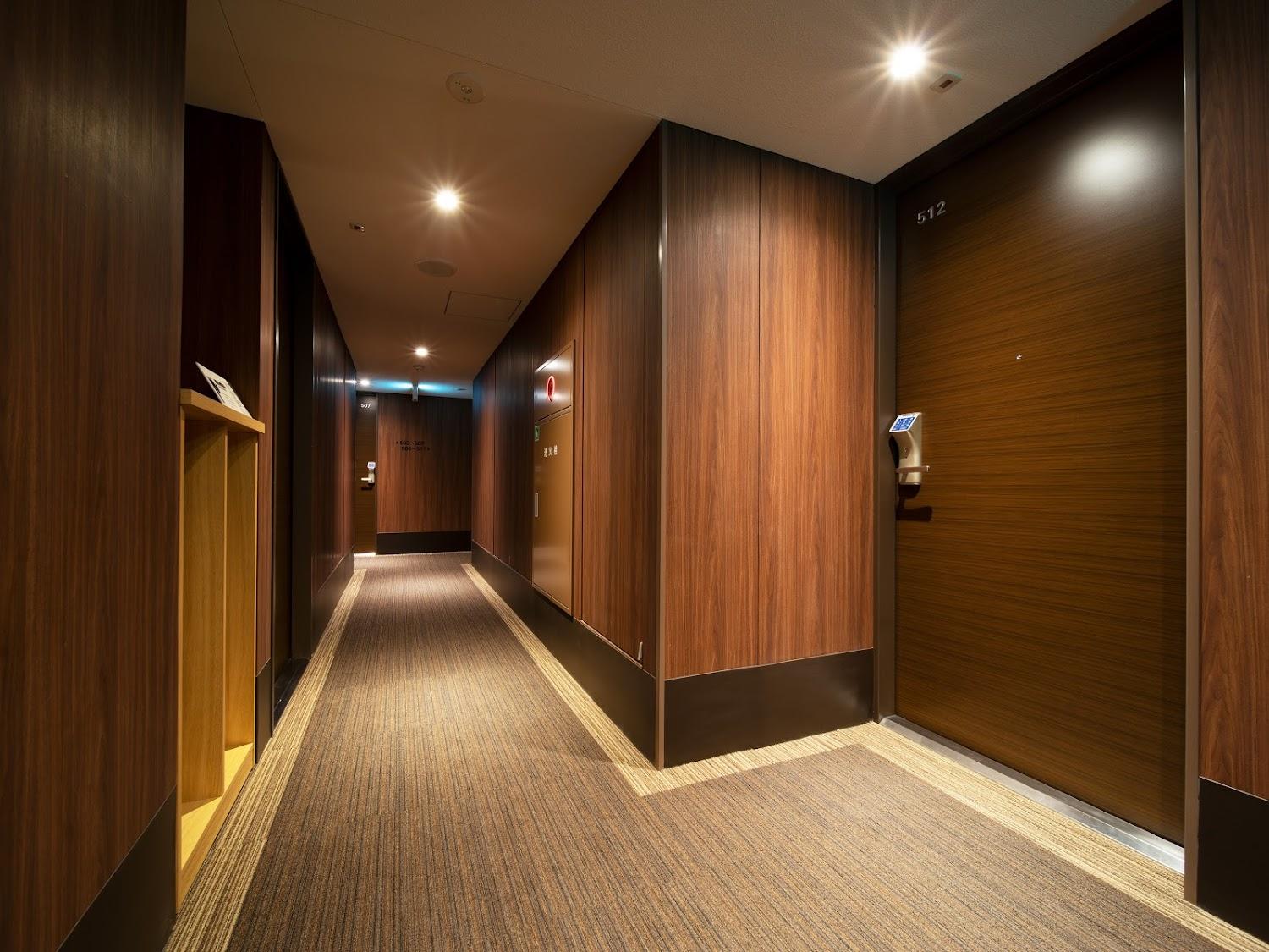 Cover Image for Super Hotel Tokyo Hamamatsucho