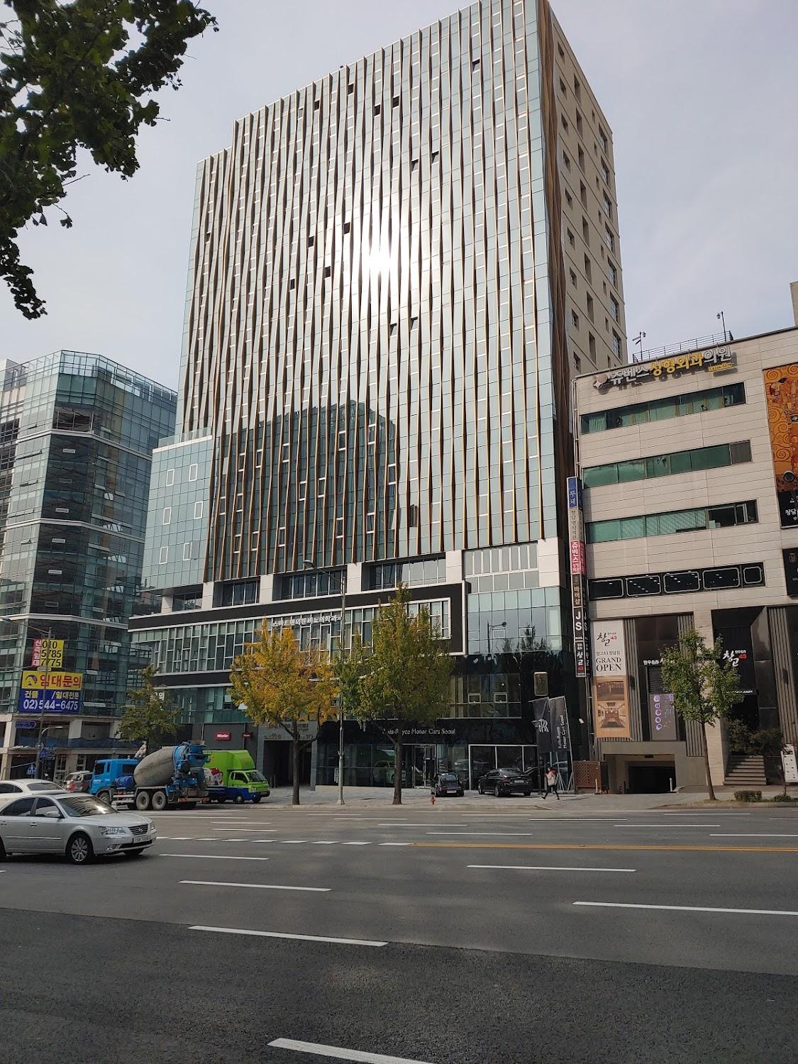 Cover Image for 호텔 리베라 아노블리