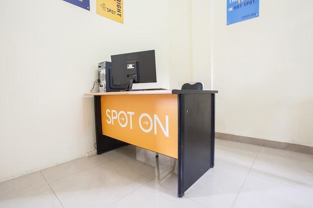 Cover Image for SPOT ON 2373 Executive Inn 2