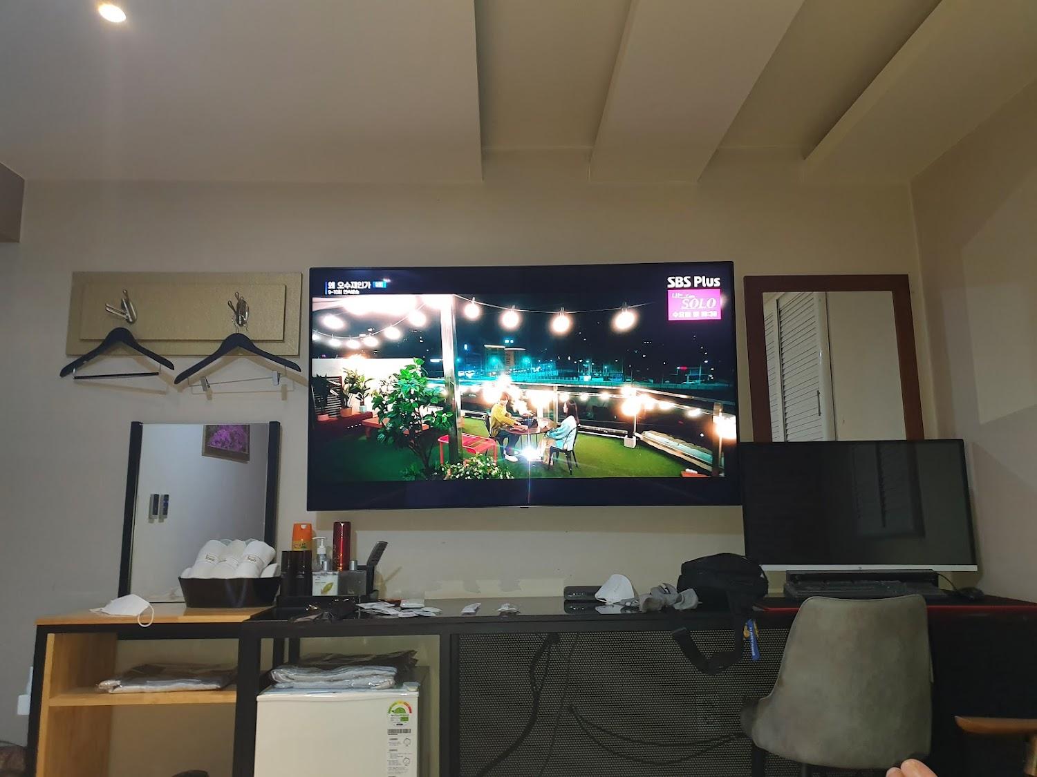 Cover Image for 럭스호텔