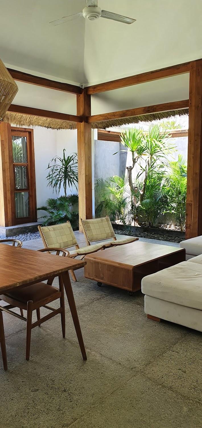Cover Image for Loop Villas