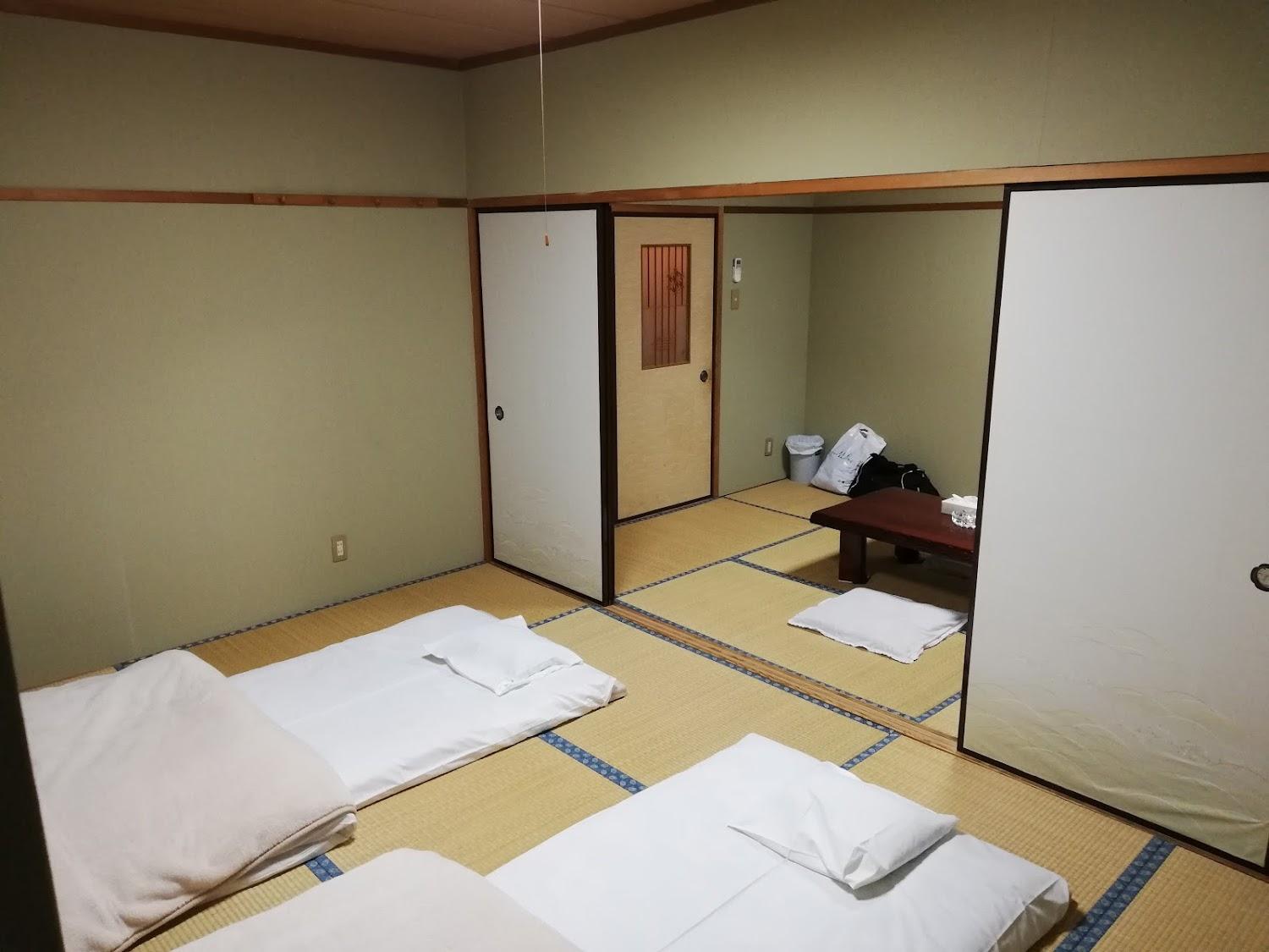 Cover Image for ホテル一松
