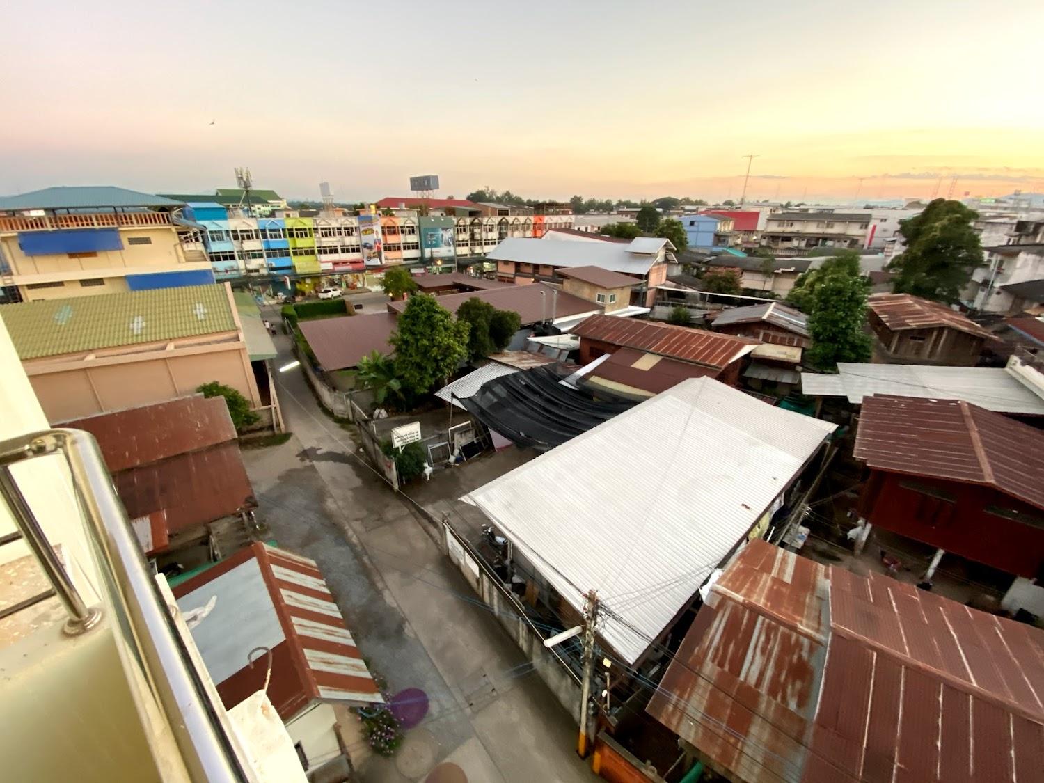 Cover Image for Fah Place Hotel