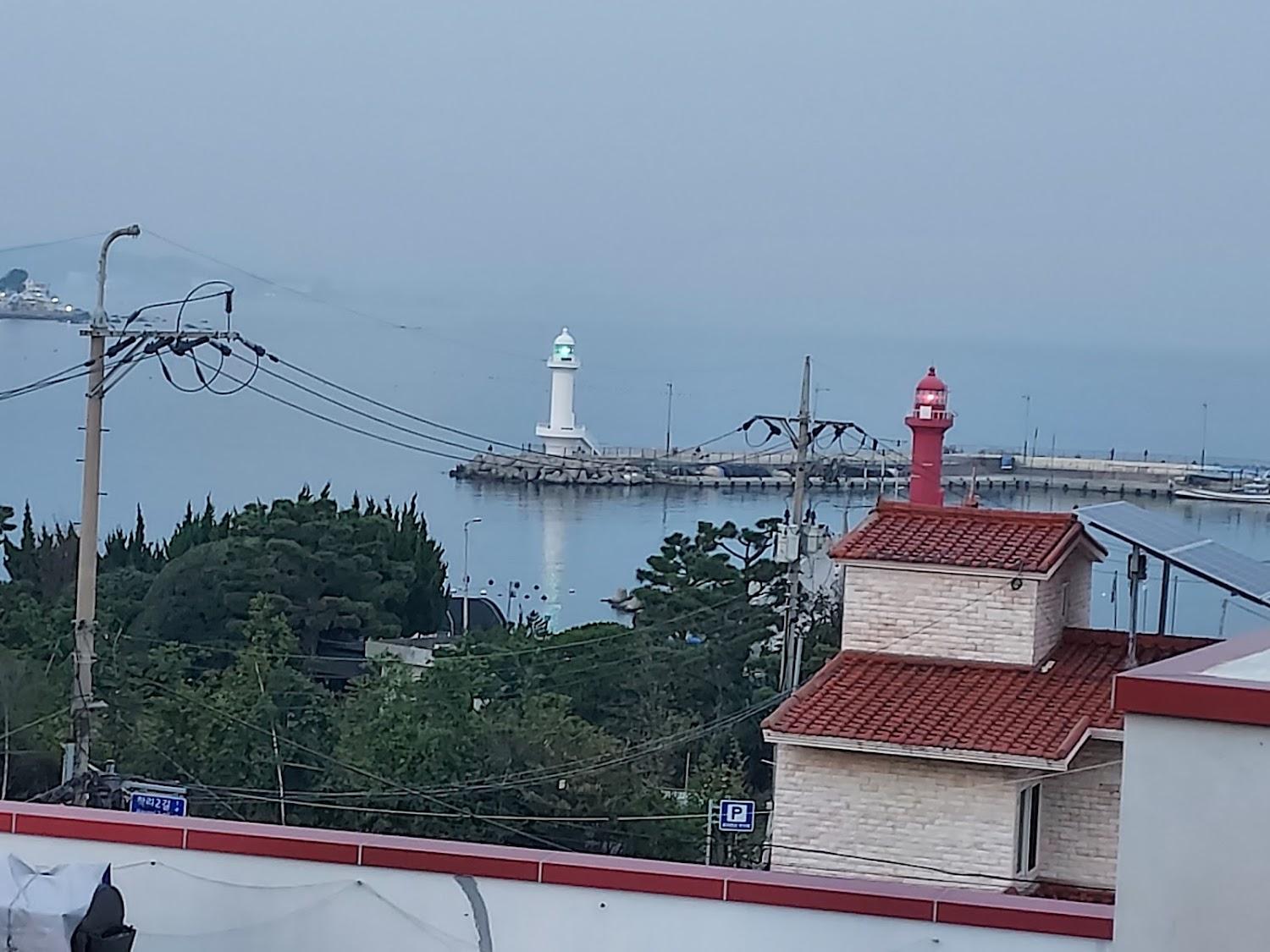 Cover Image for 부산 더하루 펜션 (Busan the Haru Pension)