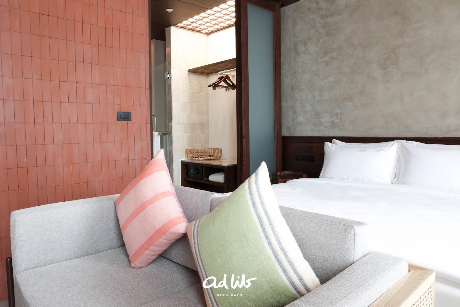 Cover Image for Ad Lib Khon Kaen