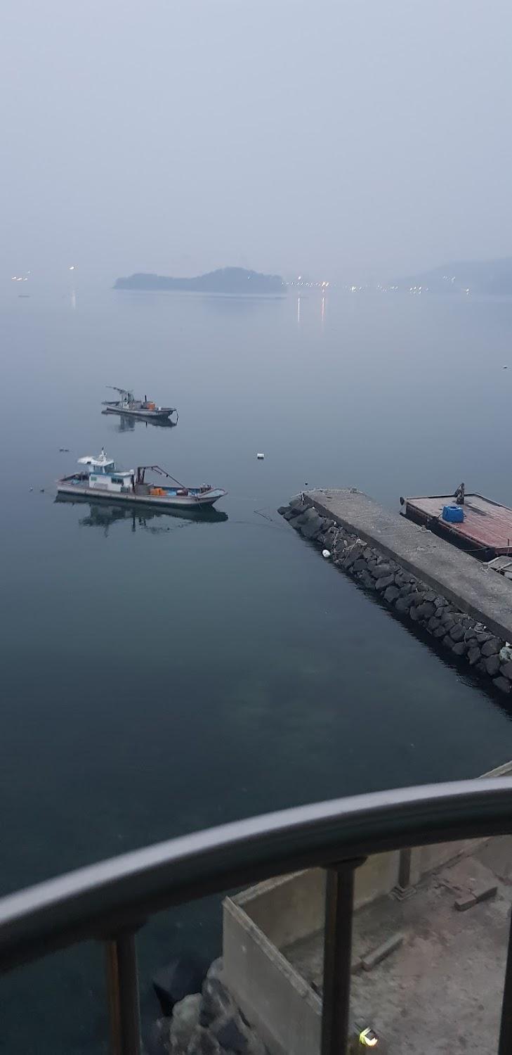 Cover Image for 마리나모텔