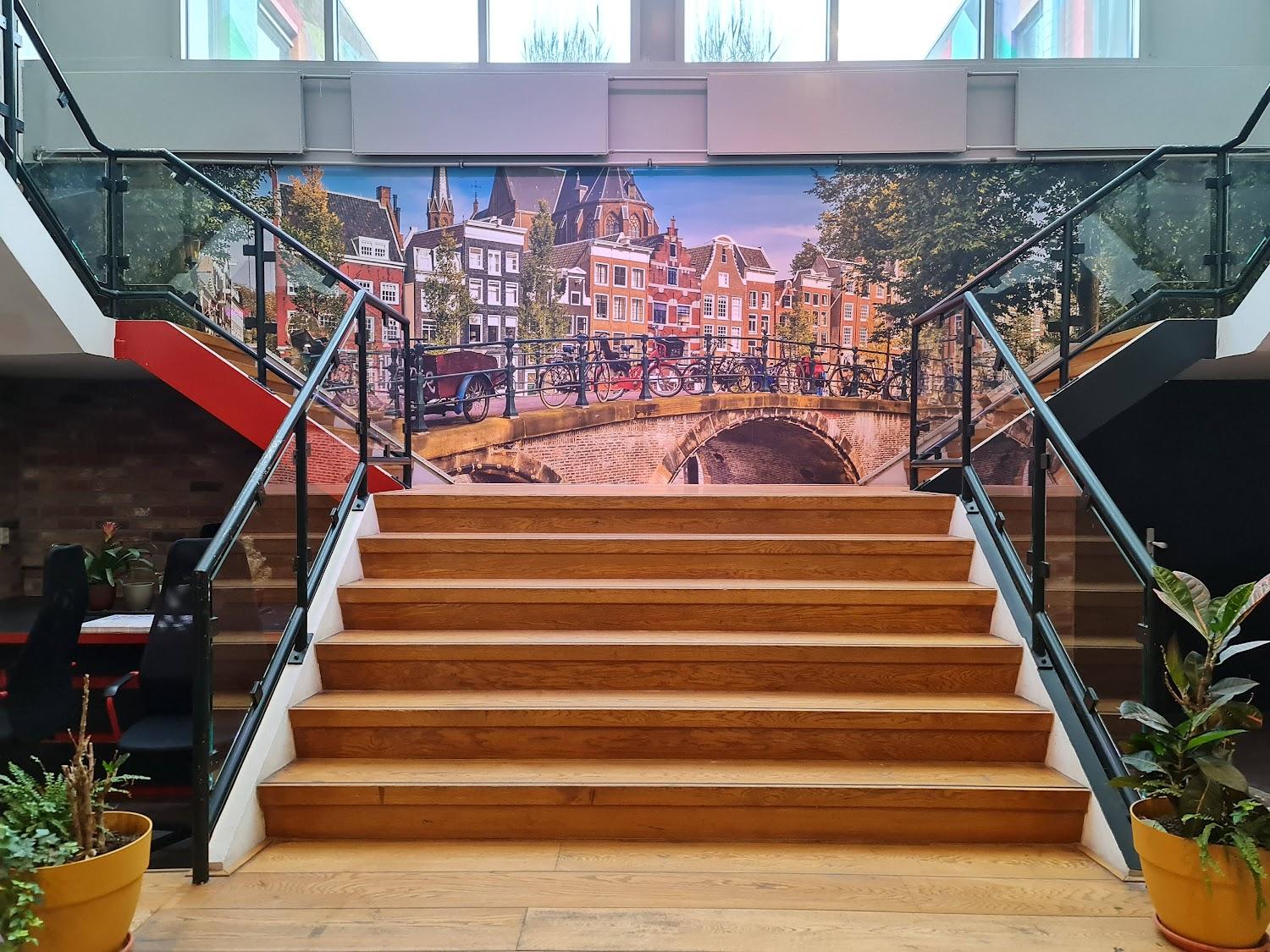 Cover Image for Teleport Amsterdam Hotel