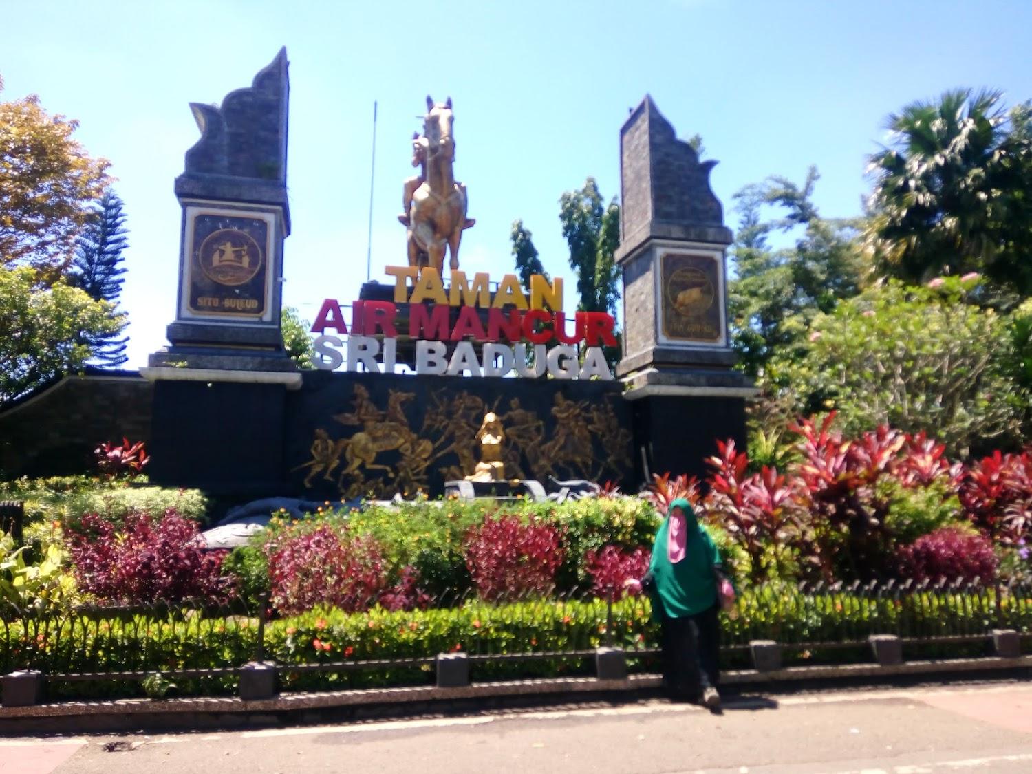 Cover Image for Hotel Khalsa Indah