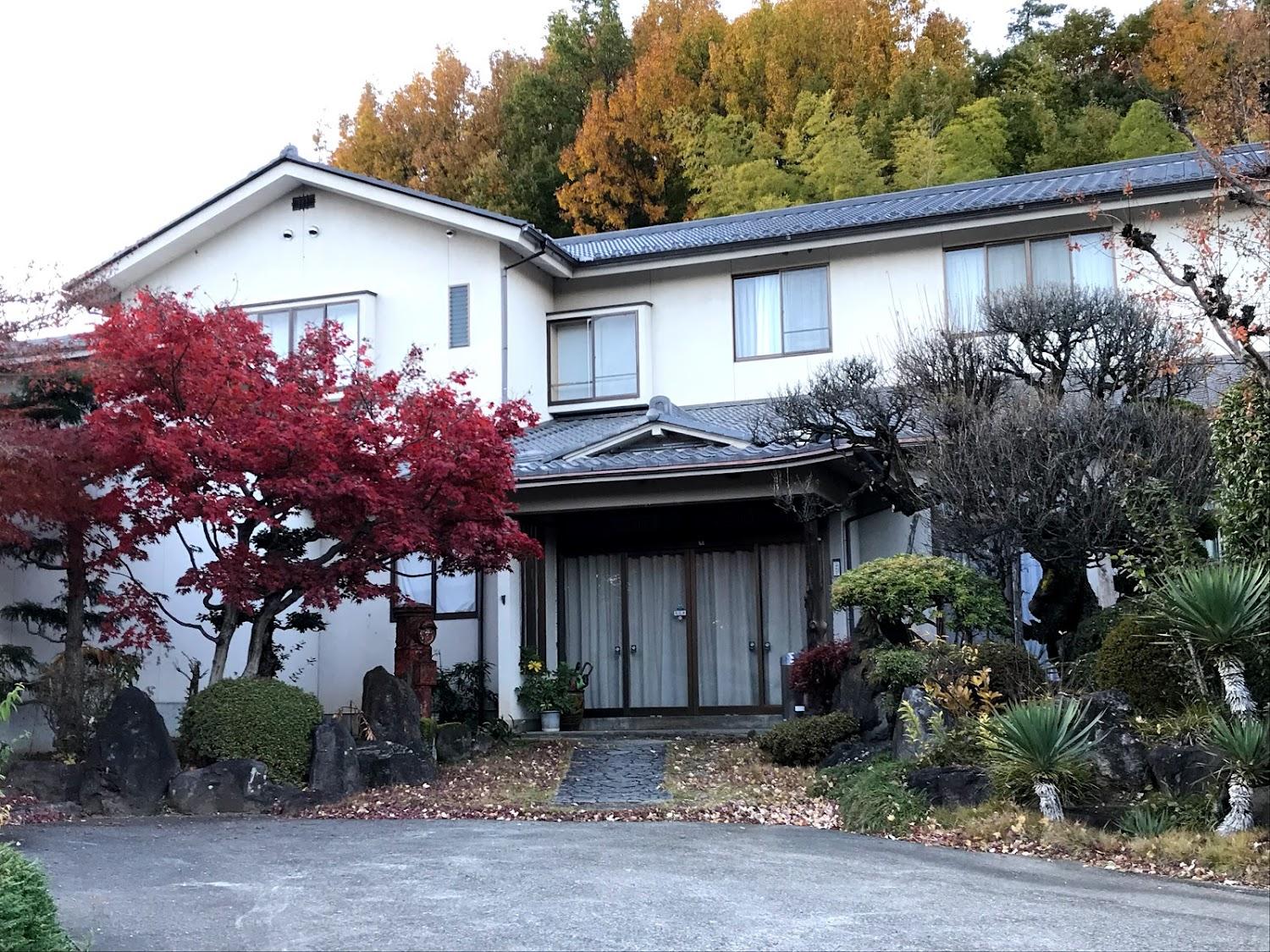 Cover Image for 穴山温泉 能見荘