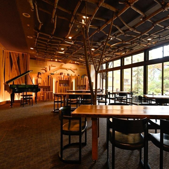 Cover Image for Yuze Hotel Resort