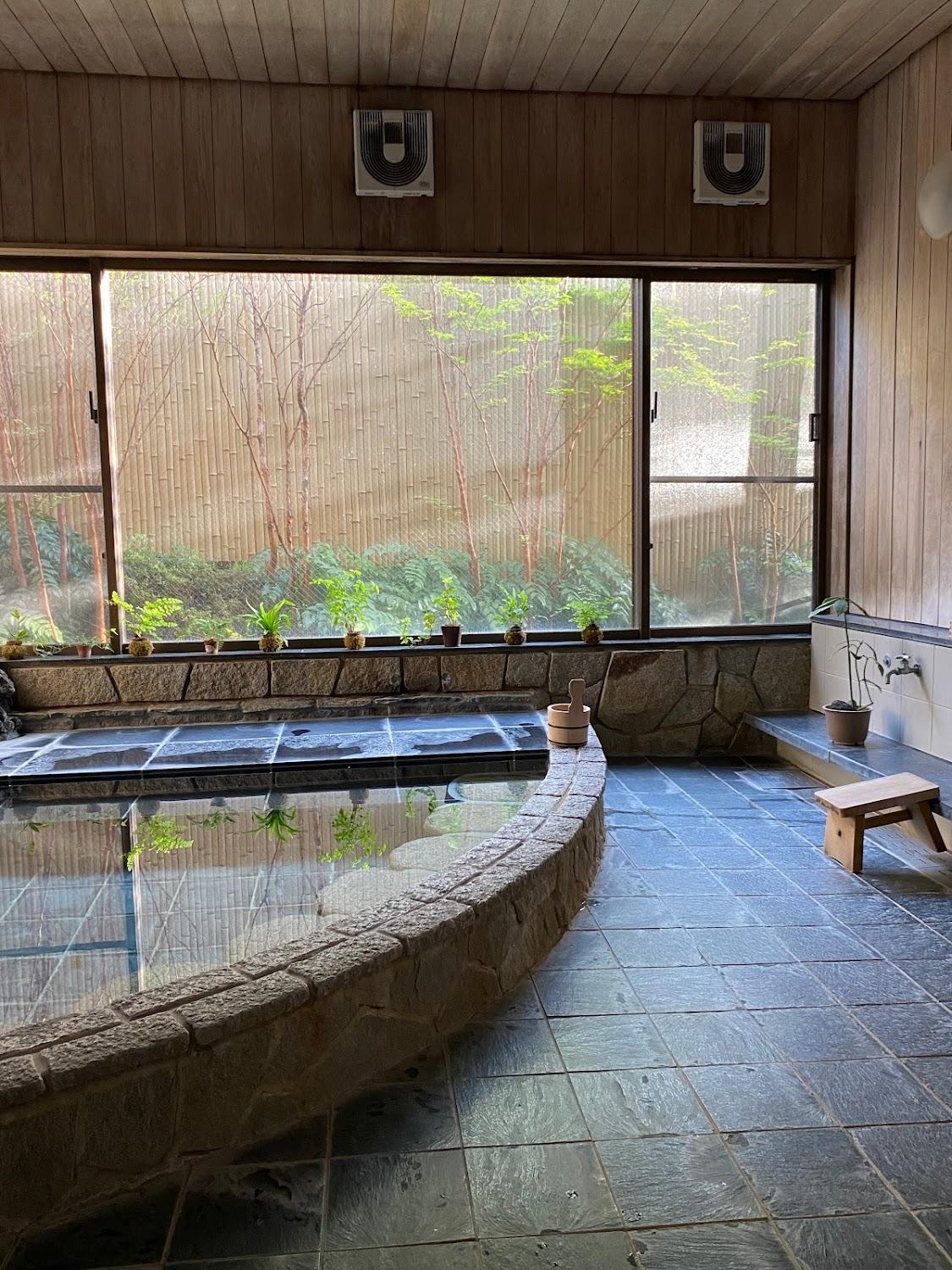Cover Image for Asante Inn