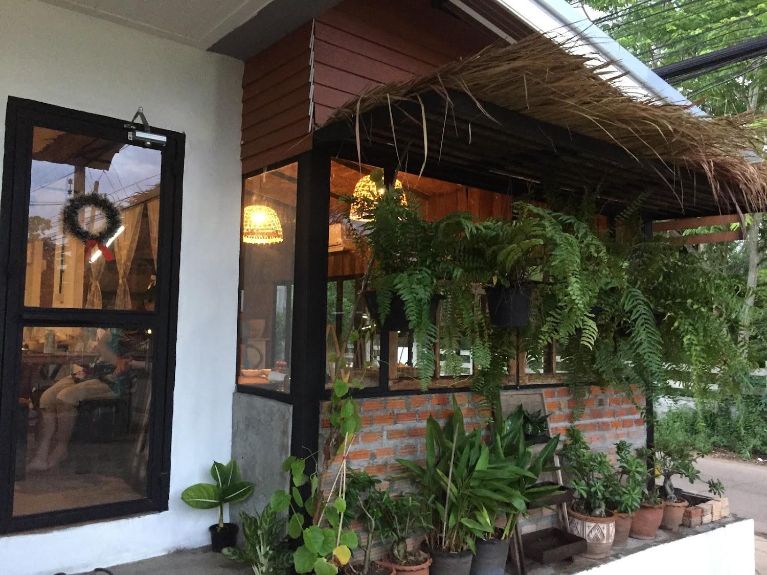 Cover Image for กอบัวเรสซิเดนท์