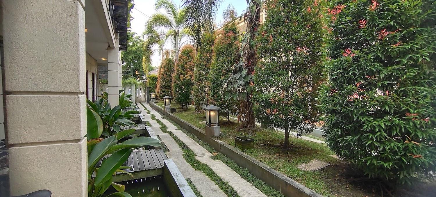 Cover Image for Wisma Amanda 2
