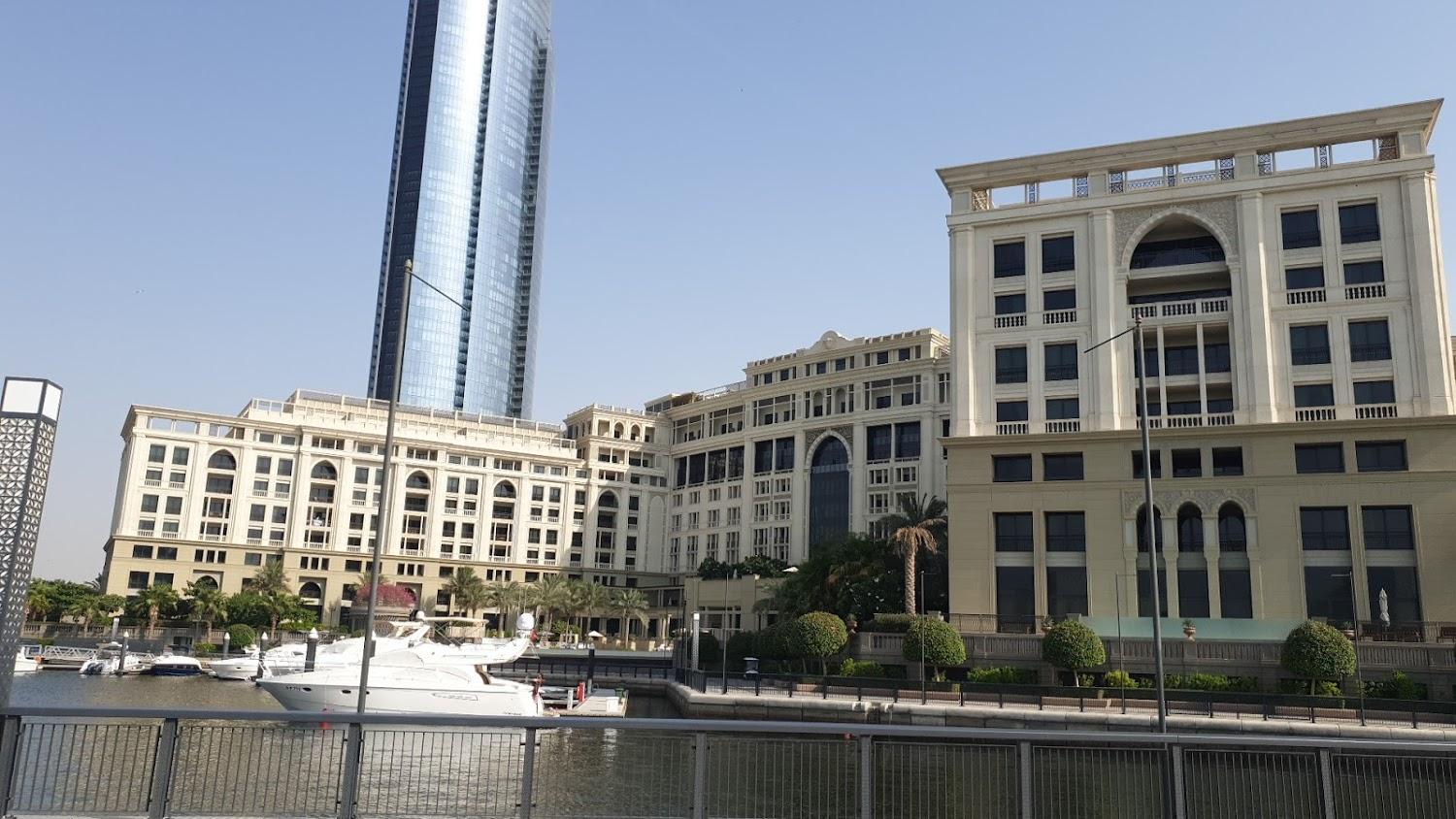 Cover Image for Versace Hotel