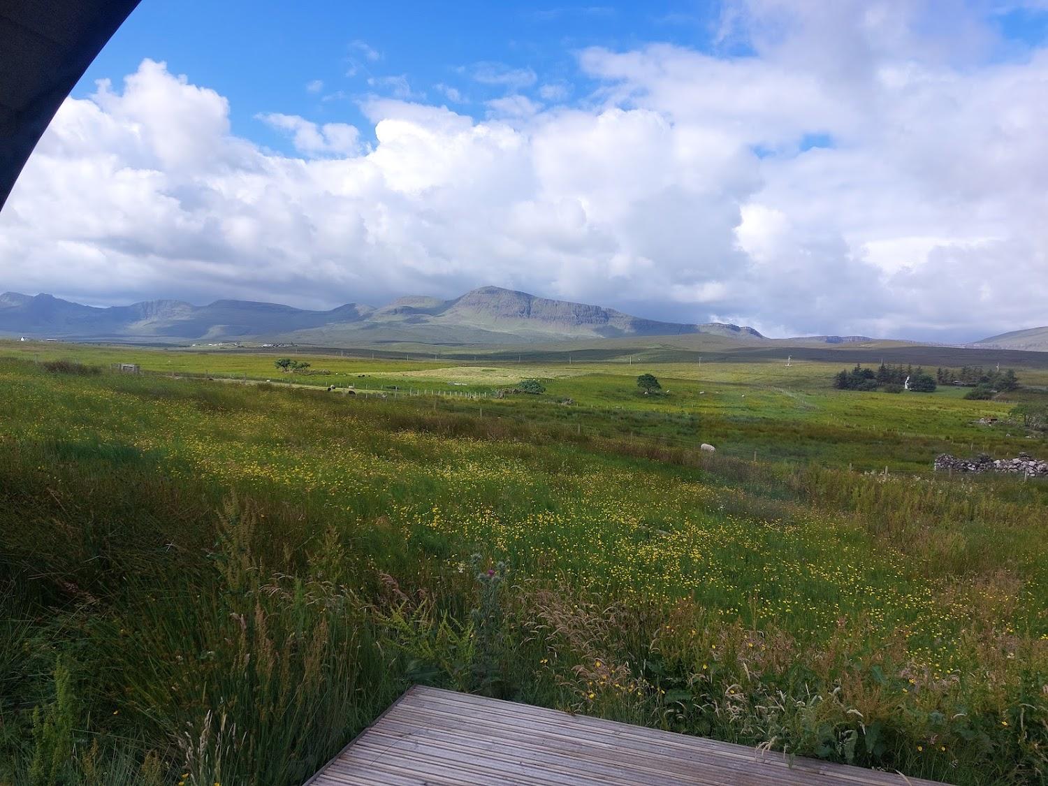 Cover Image for North Skye Pods