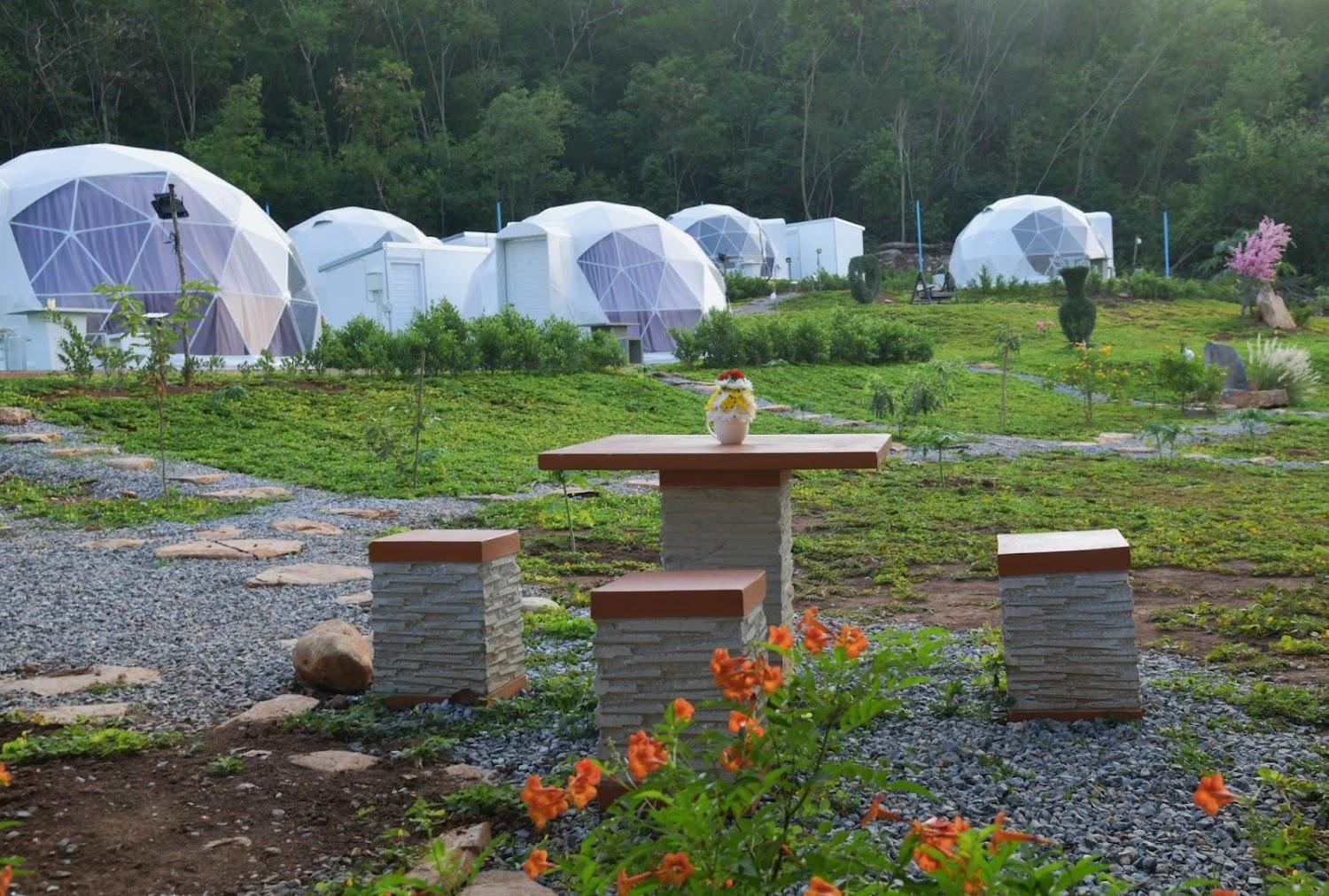 Cover Image for NiNo San Glamping PakChong นิโนซัง แกรมปิ้ง ปากช่อง