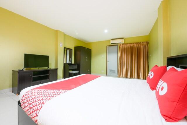 Cover Image for OYO 440 Season 5 Residence