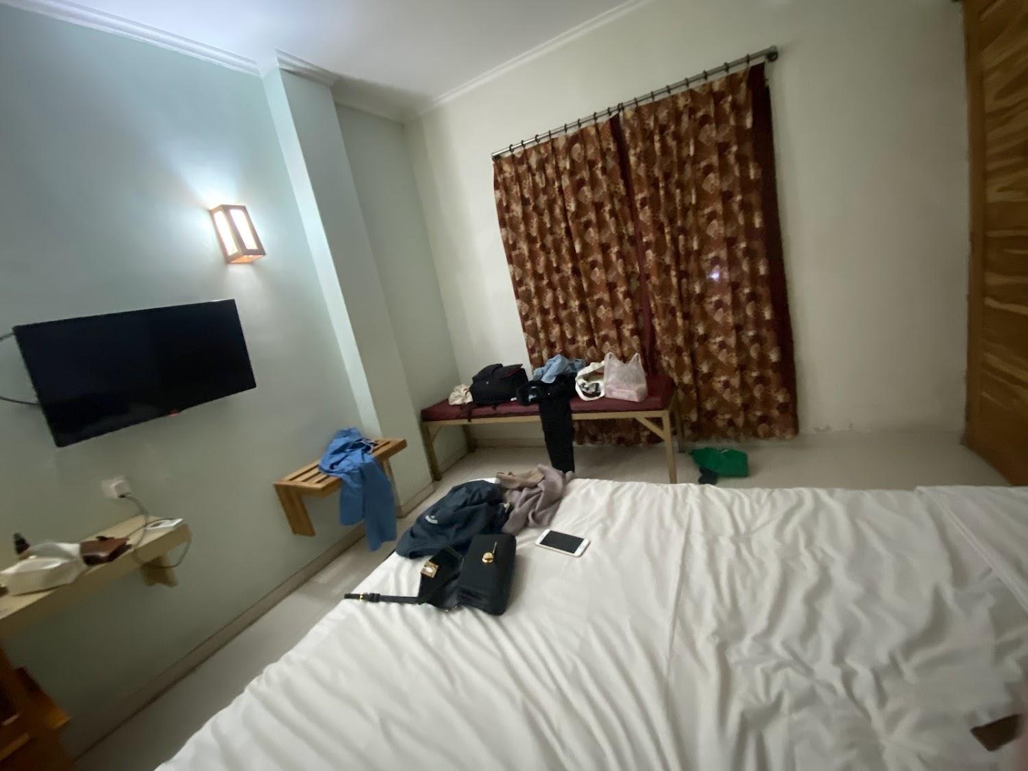 Cover Image for OYO 90319 Angler Guest House Malang