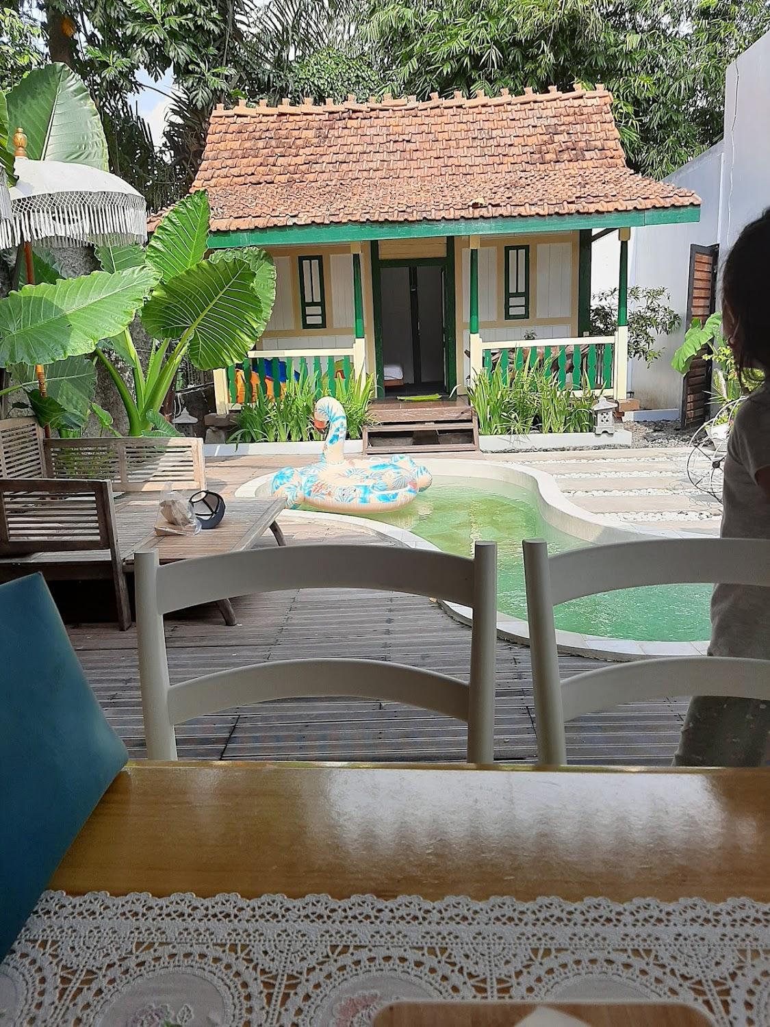 Cover Image for Ubu Villa Nayan