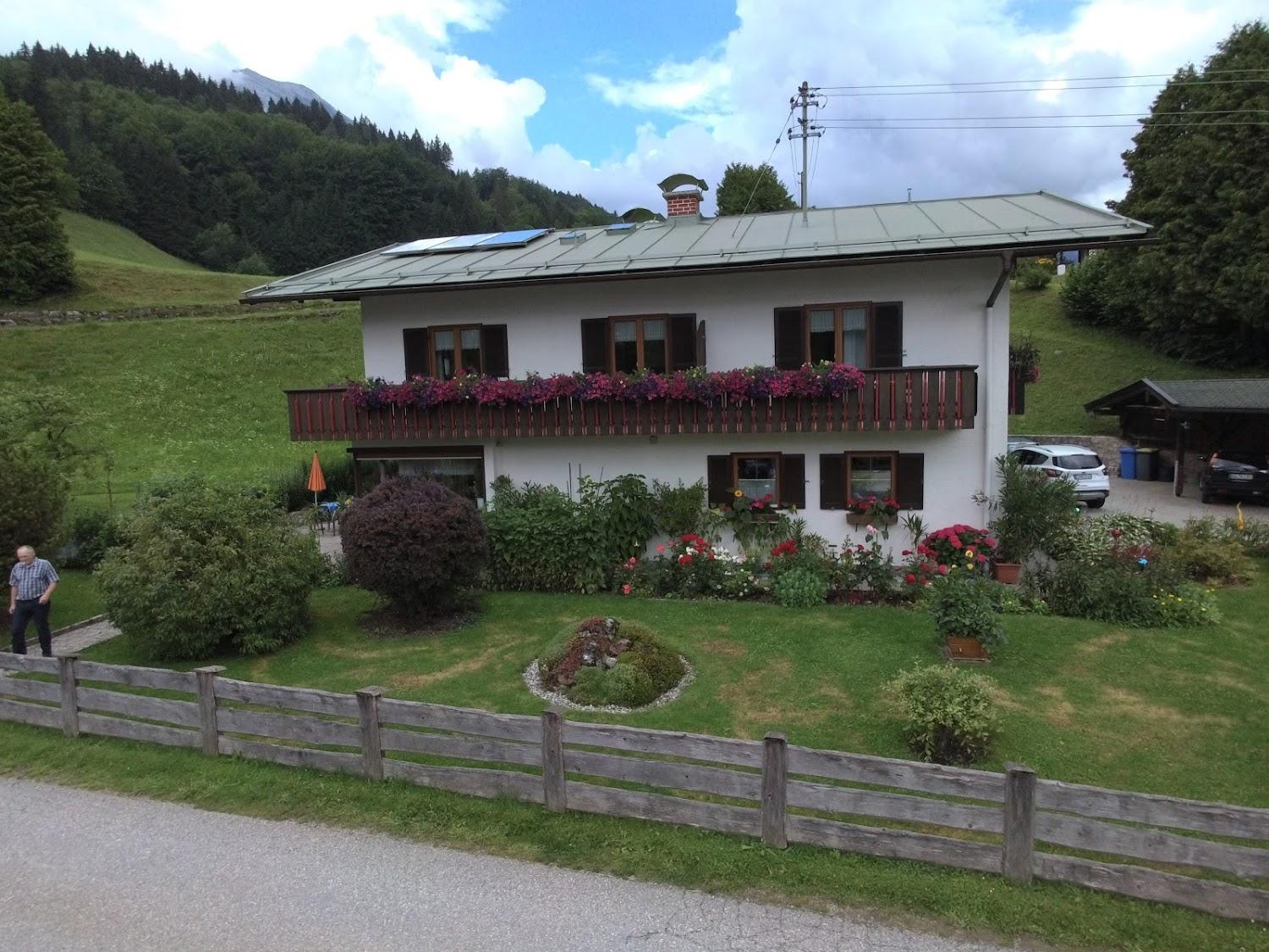 Cover Image for Pension Haus Kehlstein
