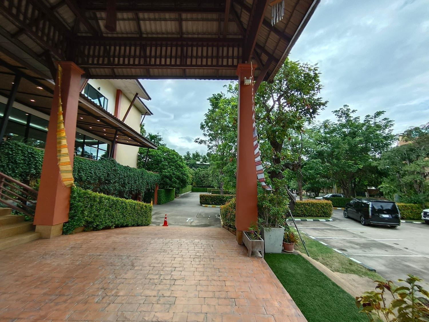 Cover Image for PHUFA WAREE CHIANGRAI RESORT