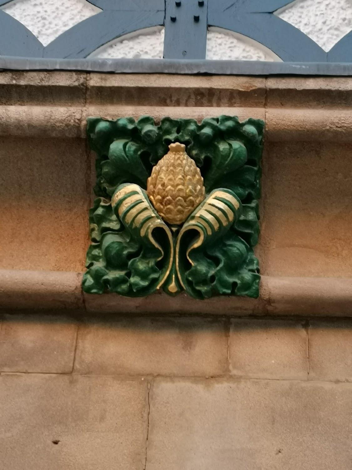 Cover Image for Turl Street Mitre