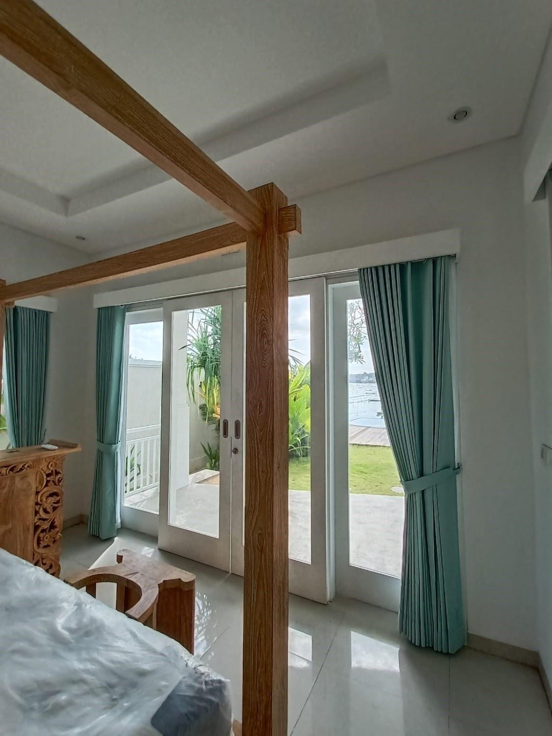 Cover Image for Ceningan Beachside Villas