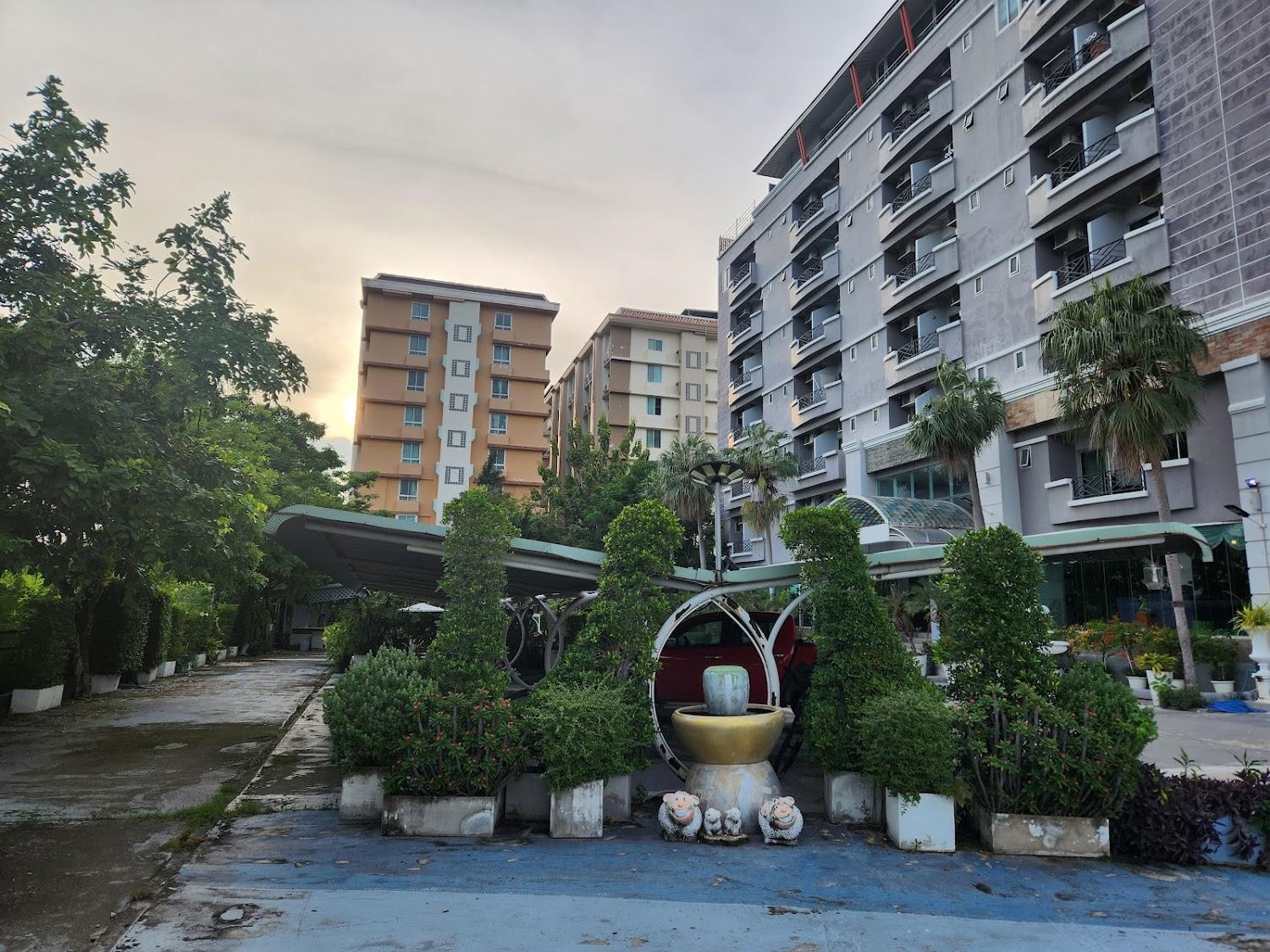 Cover Image for Topten grand hotel