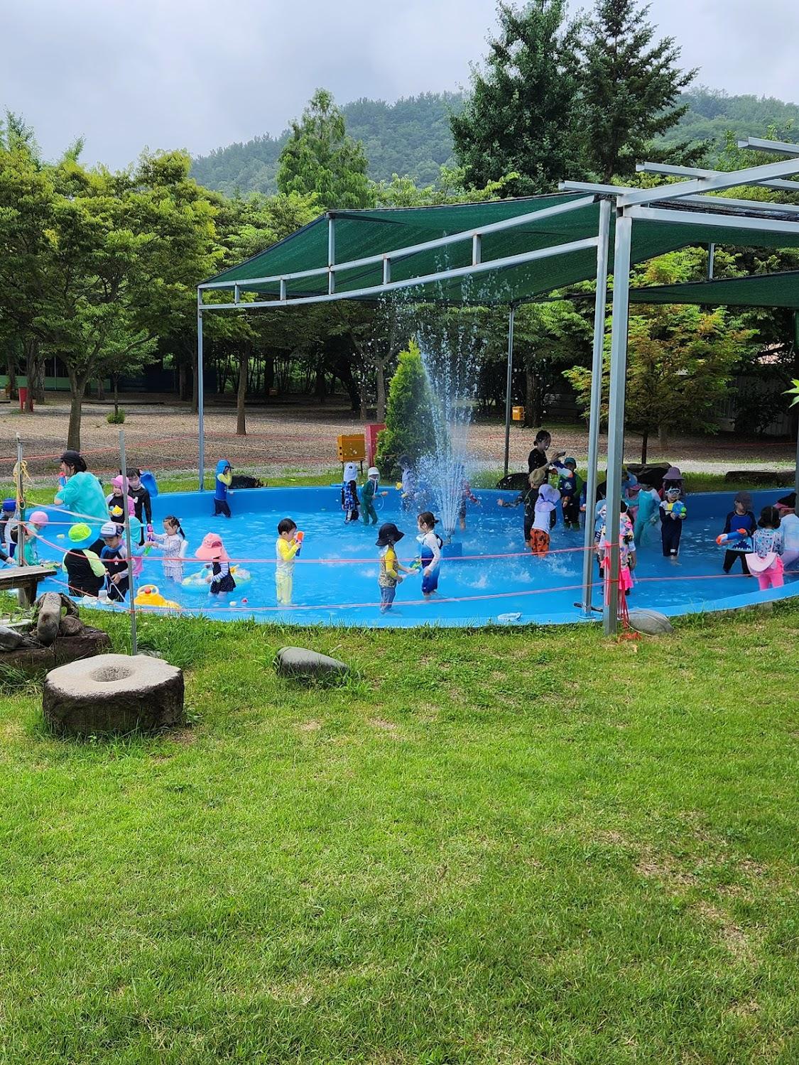 Cover Image for 늘푸른체험학교 캠핑장
