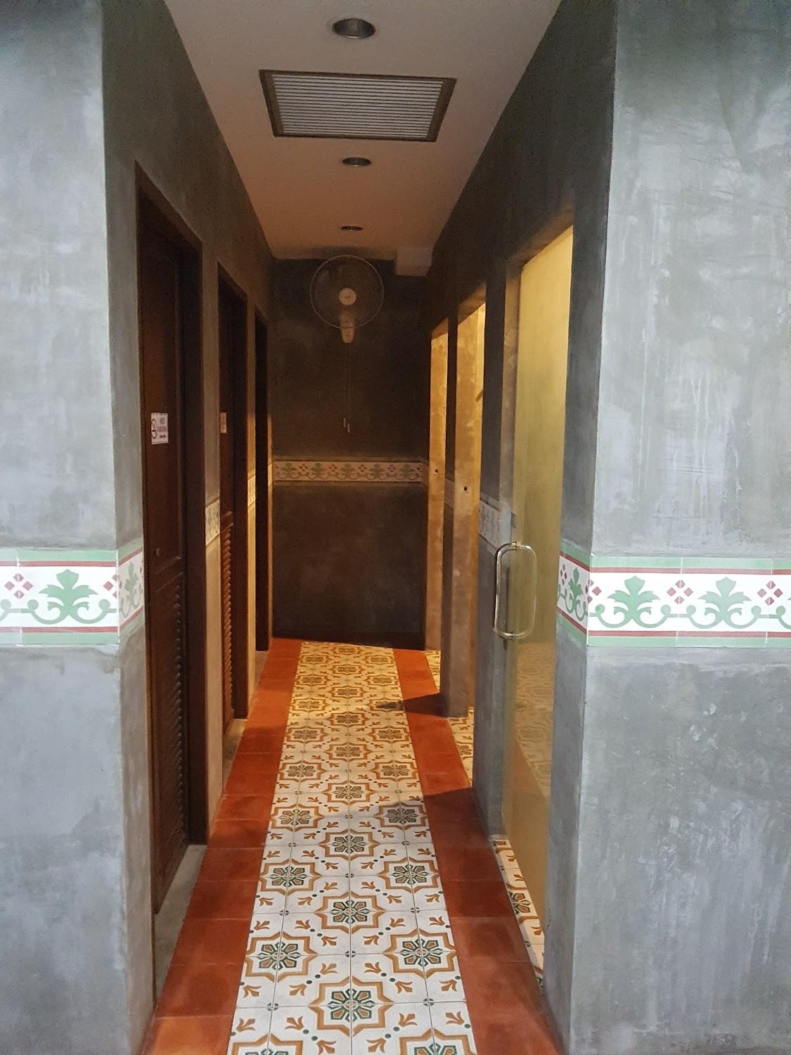 Cover Image for Phuket Sunny Hostel