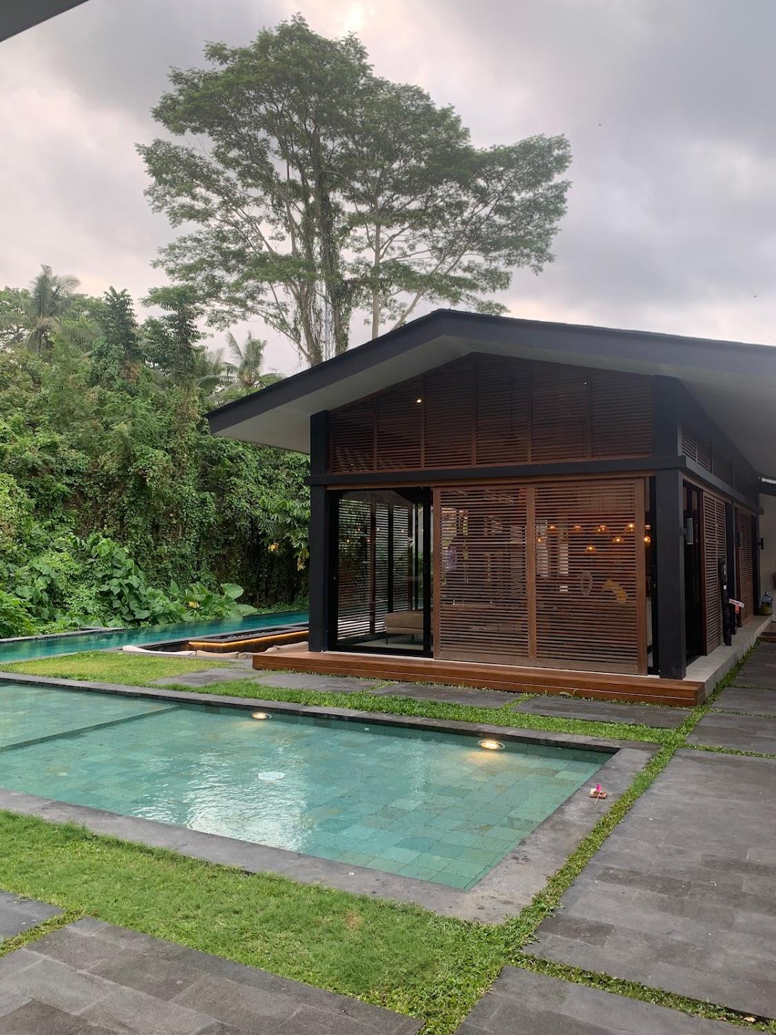 Cover Image for Villa Firepool & Waterfall