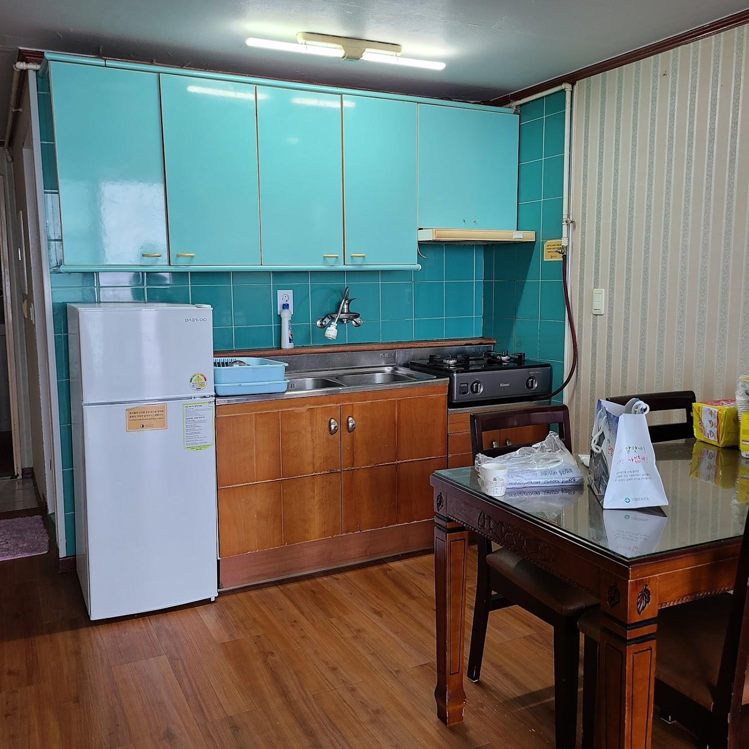 Cover Image for Kumkangsan Condominium