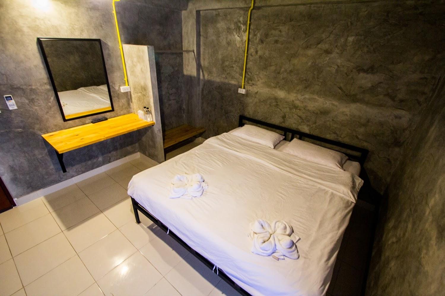 Cover Image for The Sky Loft Hotel