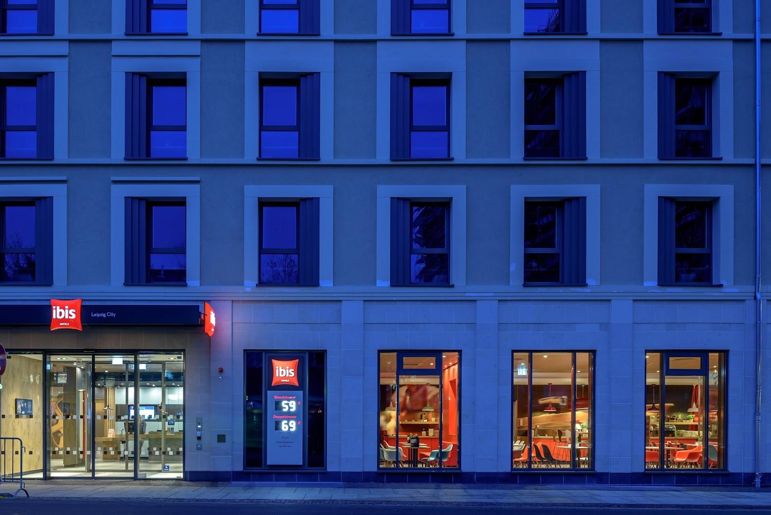 Cover Image for ibis Leipzig City