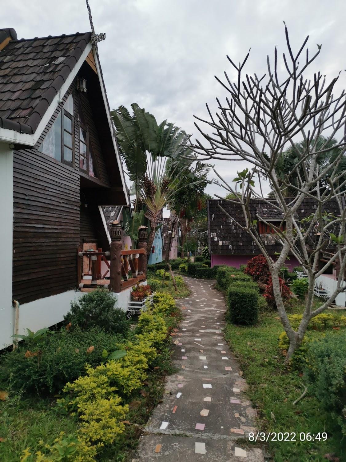 Cover Image for ภูเรือบุษบารีสอร์ท แอนด์ สปา Phurua Bussaba resort&spa