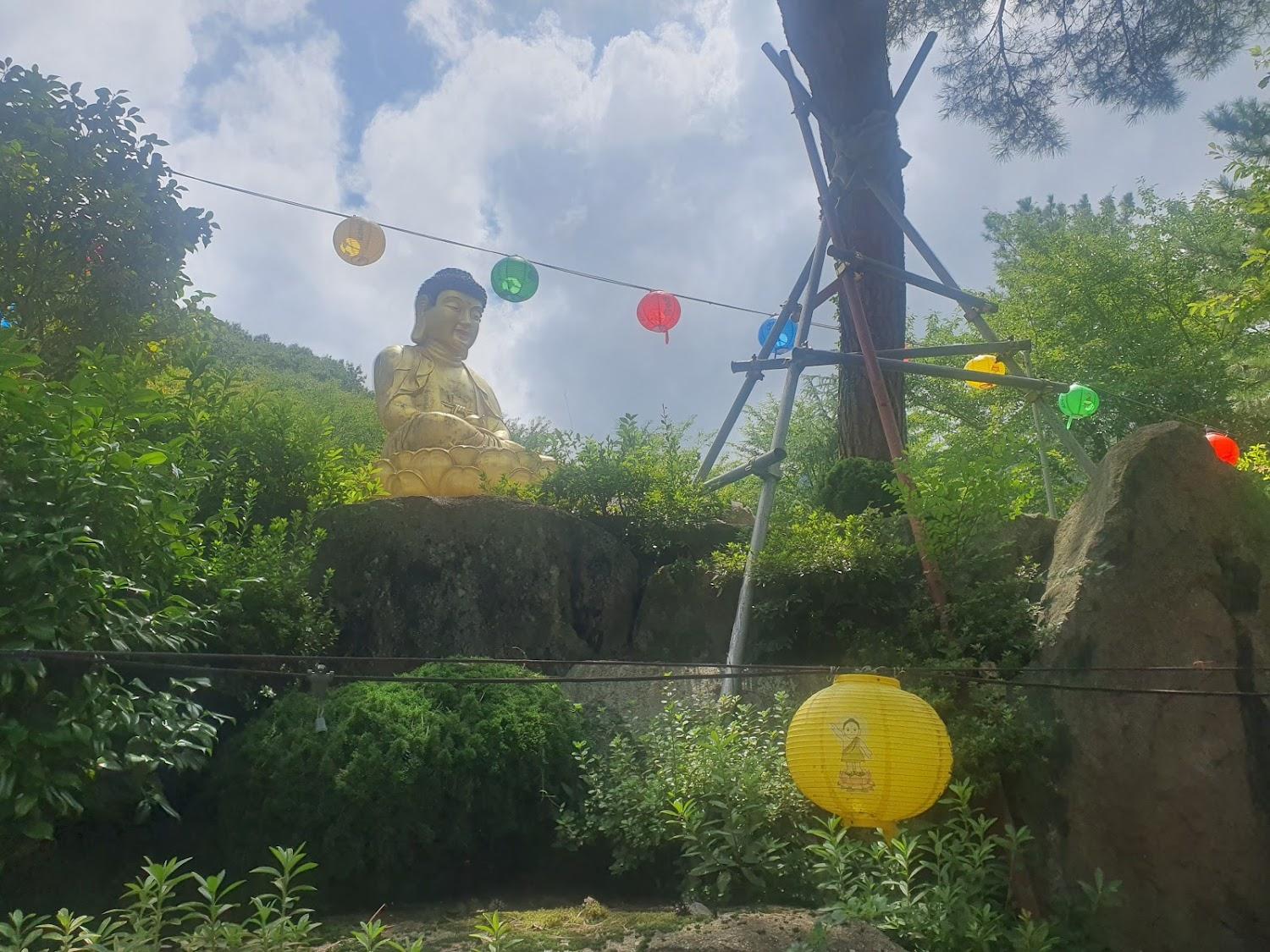 Cover Image for 백운이머무는곳