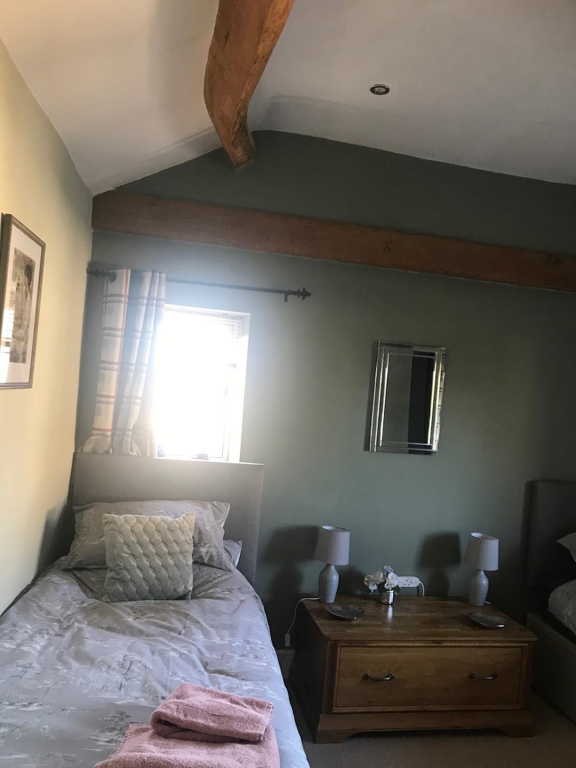 Cover Image for Silverstone Bed and Breakfast