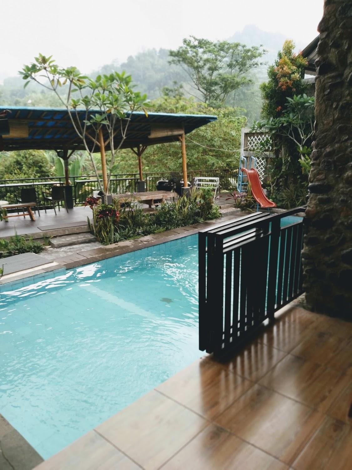 Cover Image for VILLA THE ARK/HOT SPRING STONE VILA