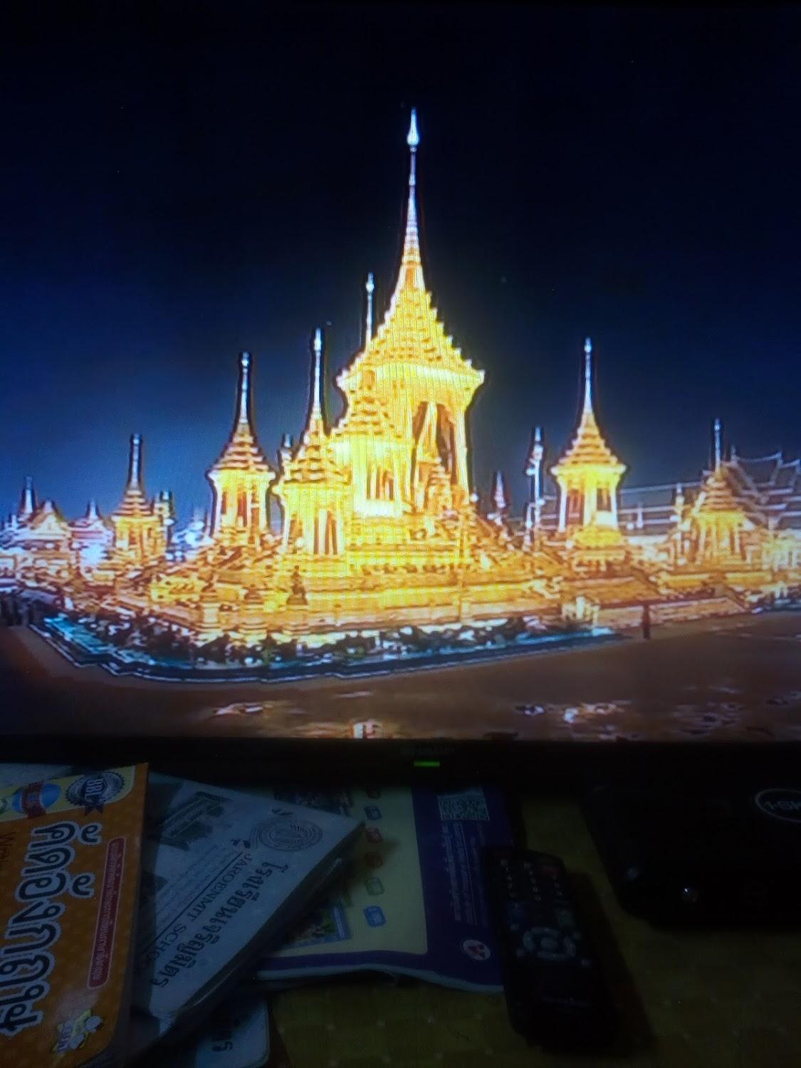 Cover Image for ไม้เรียงลัคกี้ฮิลล์ แอนด์ ฟ้าใส รีสอร์ท